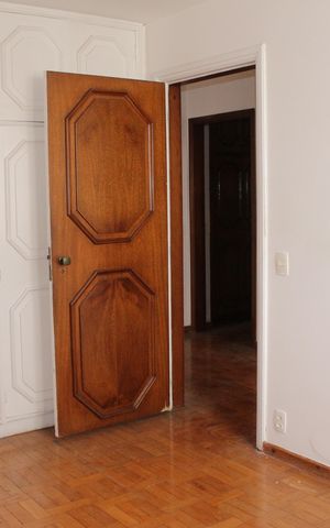 Apartamento à venda com 248m², 3 quartos e 3 vagasQuarto 2