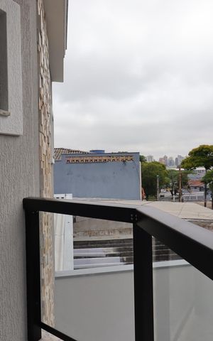 Casa à venda com 200m², 4 quartos e 4 vagasVaranda da Suíte 2