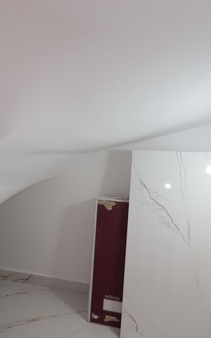 Casa à venda com 200m², 4 quartos e 4 vagasDepósito