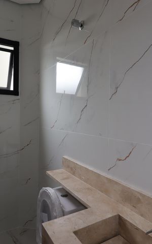 Casa à venda com 200m², 4 quartos e 4 vagasLavabo