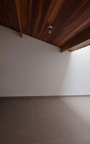 Casa à venda com 200m², 4 quartos e 4 vagasÁrea de Serviço