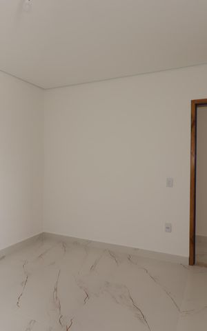 Casa à venda com 200m², 4 quartos e 4 vagasQuarto 2