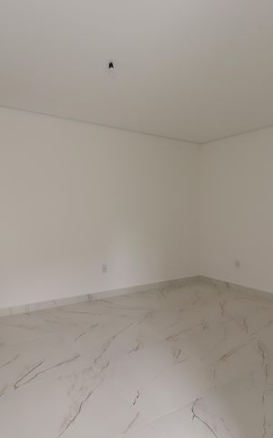 Casa à venda com 200m², 4 quartos e 4 vagasSuíte 2