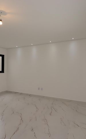Casa à venda com 200m², 4 quartos e 4 vagasSala