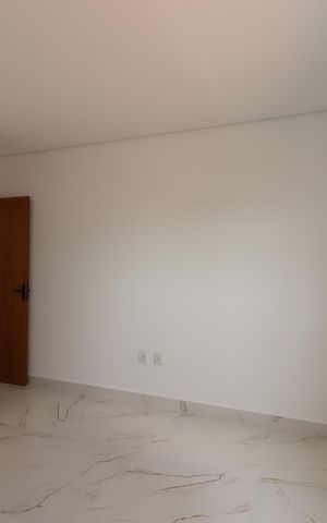 Casa à venda com 200m², 4 quartos e 4 vagasSuíte 1
