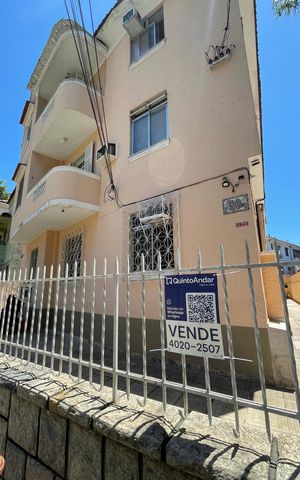 Apartamento à venda com 47m², 1 quarto e sem vaga Apartamento à venda com 47m², 1 quarto e sem vagaPlaquinha