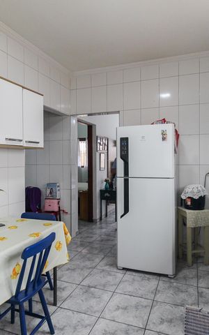 Casa à venda com 300m², 4 quartos e 3 vagasCozinha Casa 1