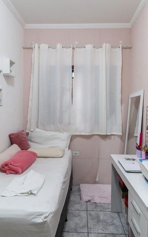 Casa à venda com 300m², 4 quartos e 3 vagasQuarto 2 Casa 1