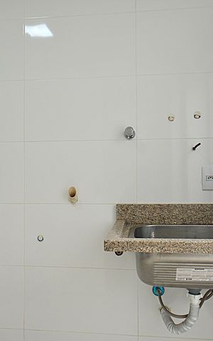 Casa à venda com 220m², 3 quartos e 2 vagasÁrea de Serviço