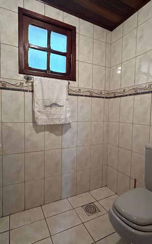 Casa para alugar com 210m², 7 quartos e 2 vagasBanheiro 2