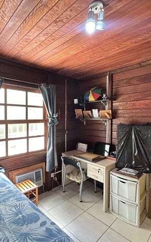 Casa para alugar com 210m², 7 quartos e 2 vagasQuarto 1 - Casa 2