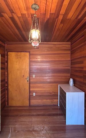 Casa para alugar com 210m², 7 quartos e 2 vagasQuarto 4