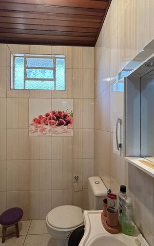 Casa para alugar com 210m², 7 quartos e 2 vagasBanheiro