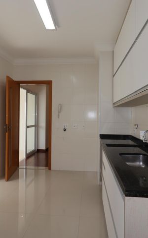 Apartamento à venda com 124m², 3 quartos e 3 vagasCozinha