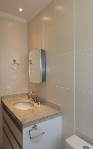 Apartamento à venda com 124m², 3 quartos e 3 vagasBanheiro da suíte 2