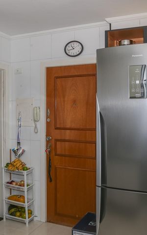 Apartamento à venda com 85m², 2 quartos e 1 vaga Apartamento à venda com 85m², 2 quartos e 1 vagaCozinha