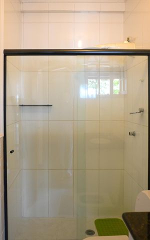 Casa à venda com 125m², 2 quartos e 2 vagasBanheiro - Social