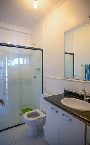 Casa à venda com 125m², 2 quartos e 2 vagasBanheiro - Social