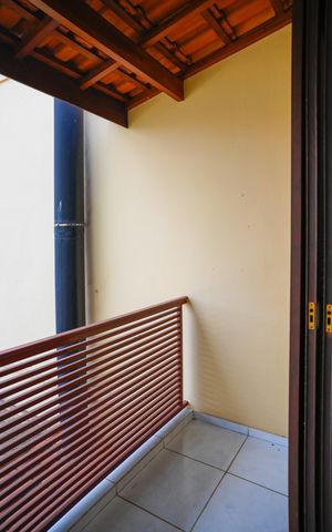 Casa à venda com 125m², 2 quartos e 2 vagasVaranda
