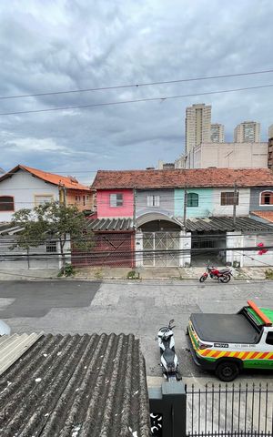 Casa à venda com 250m², 2 quartos e 4 vagas Casa à venda com 250m², 2 quartos e 4 vagasVista da Varanda