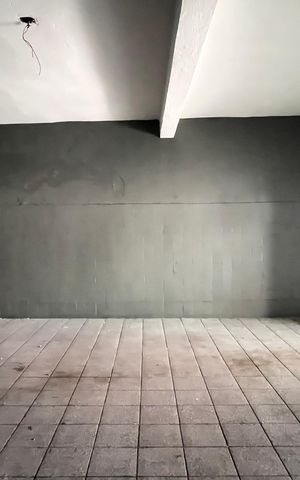 Casa à venda com 250m², 2 quartos e 4 vagas Casa à venda com 250m², 2 quartos e 4 vagasGaragem