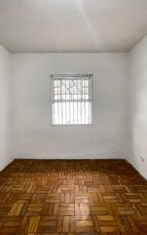 Casa à venda com 250m², 2 quartos e 4 vagas Casa à venda com 250m², 2 quartos e 4 vagasQuarto 2