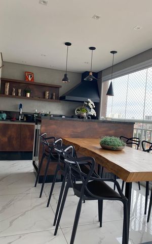 Apartamento à venda com 127m², 3 quartos e 3 vagas Apartamento à venda com 127m², 3 quartos e 3 vagasVaranda gourmet