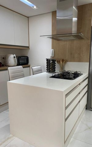 Apartamento à venda com 127m², 3 quartos e 3 vagas Apartamento à venda com 127m², 3 quartos e 3 vagasCozinha