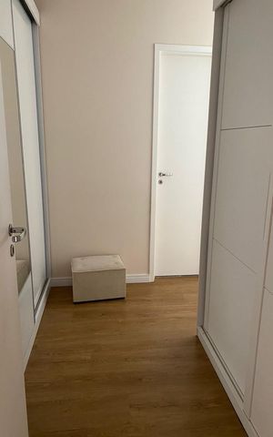 Apartamento à venda com 127m², 3 quartos e 3 vagas Apartamento à venda com 127m², 3 quartos e 3 vagasSuíte 1