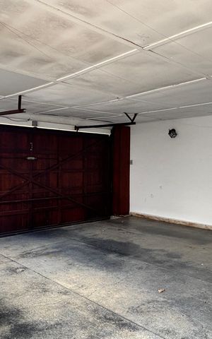 Casa para alugar com 250m², 3 quartos e 6 vagas Casa para alugar com 250m², 3 quartos e 6 vagasGaragem