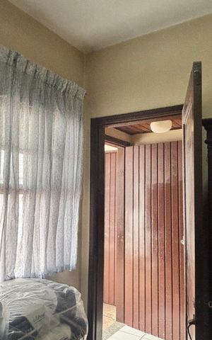 Casa para alugar com 250m², 3 quartos e 6 vagas Casa para alugar com 250m², 3 quartos e 6 vagasQuarto de Serviço