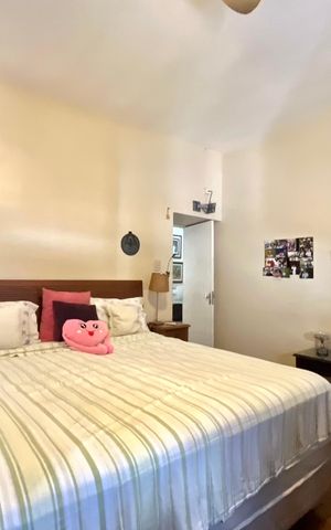 Casa para alugar com 250m², 3 quartos e 6 vagas Casa para alugar com 250m², 3 quartos e 6 vagasQuarto 2