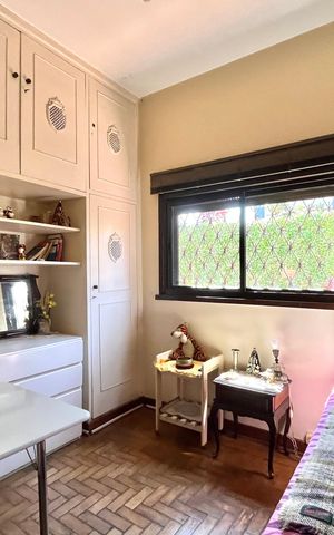 Casa para alugar com 250m², 3 quartos e 6 vagas Casa para alugar com 250m², 3 quartos e 6 vagasQuarto