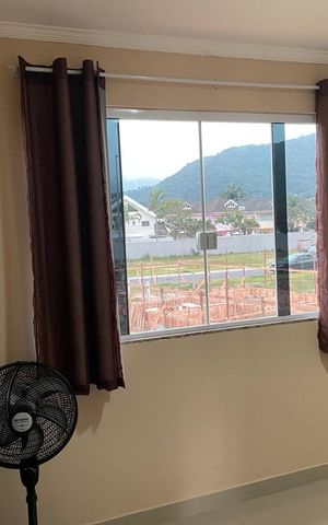 Casa de condomínio à venda com 120m², 4 quartos e 2 vagas Casa de condomínio à venda com 120m², 4 quartos e 2 vagasQuarto 1