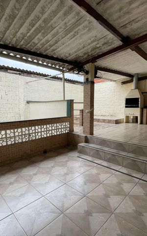 Casa para alugar com 80m², 2 quartos e 1 vaga Casa para alugar com 80m², 2 quartos e 1 vagaQuintal