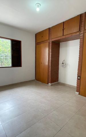Casa para alugar com 80m², 2 quartos e 1 vaga Casa para alugar com 80m², 2 quartos e 1 vagaQuarto 1
