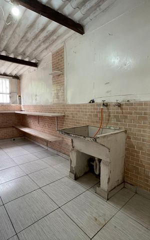 Casa para alugar com 80m², 2 quartos e 1 vaga Casa para alugar com 80m², 2 quartos e 1 vagaÁrea de Serviço