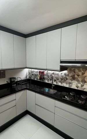 Apartamento à venda com 126m², 3 quartos e 2 vagas Apartamento à venda com 126m², 3 quartos e 2 vagasCozinha