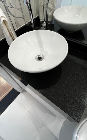 Apartamento à venda com 126m², 3 quartos e 2 vagas Apartamento à venda com 126m², 3 quartos e 2 vagasLavabo