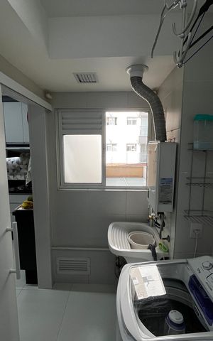Apartamento à venda com 126m², 3 quartos e 2 vagas Apartamento à venda com 126m², 3 quartos e 2 vagasÁrea de Serviço