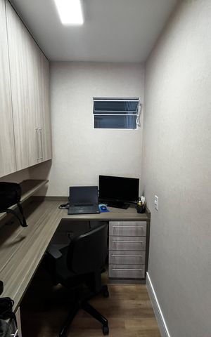 Apartamento à venda com 126m², 3 quartos e 2 vagas Apartamento à venda com 126m², 3 quartos e 2 vagasEscritório