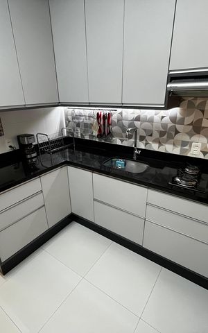 Apartamento à venda com 126m², 3 quartos e 2 vagas Apartamento à venda com 126m², 3 quartos e 2 vagasCozinha