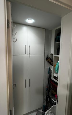Apartamento à venda com 126m², 3 quartos e 2 vagas Apartamento à venda com 126m², 3 quartos e 2 vagasDispensa