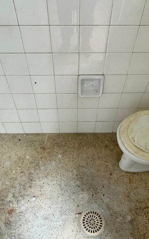 Apartamento à venda com 62m², 2 quartos e 1 vaga Apartamento à venda com 62m², 2 quartos e 1 vagaBanheiro de Serviço