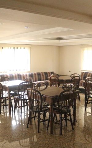 Apartamento à venda com 247m², 4 quartos e 3 vagasÁrea comum - Salão de festas