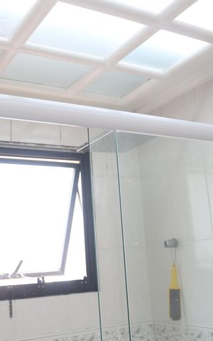 Apartamento à venda com 247m², 4 quartos e 3 vagasBanheiro da Suíte 2