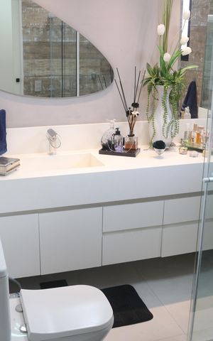 Apartamento à venda com 247m², 4 quartos e 3 vagasBanheiro da Suíte 1
