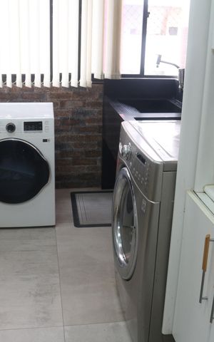 Apartamento à venda com 247m², 4 quartos e 3 vagasÁrea de Serviço