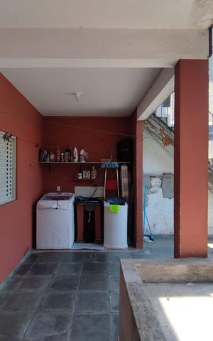 Casa à venda com 373m², 10 quartos e 2 vagas