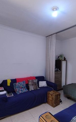 Casa à venda com 373m², 10 quartos e 2 vagas Casa à venda com 373m², 10 quartos e 2 vagasSala